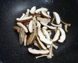 春菊と椎茸の素麺チャンプルー作り方3写真