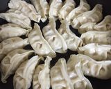 市販の格安餃子を！お家で羽根つき絶品餃子作り方2写真
