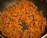 油不使用！　人参とひき肉の味噌炒め作り方5写真