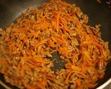 油不使用！　人参とひき肉の味噌炒め作り方5写真