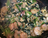 エビとほうれん草のコンソメ炒め♫作り方8写真