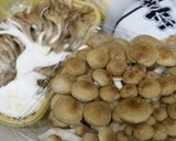 簡単に出来る♪瓶に入れて保管☆塩きのこ♪作り方1写真
