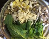 ふわっととろろ芋のたっぷりきのこ鍋作り方4写真