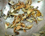 菜の花と焼き舞茸の粒マスタード和え作り方6写真
