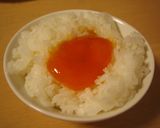 うふ(○´艸｀)卵黄のにんにく醤油漬け♪作り方2写真