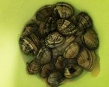 あさりと菜の花のガーリック蒸し作り方1写真