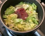 斬新な味！キャベツとコンビーフのスープ作り方4写真