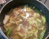 斬新な味！キャベツとコンビーフのスープ作り方5写真
