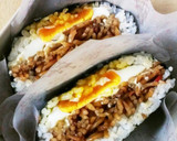 がっつりおにぎらず～ソース焼きそば～作り方5写真