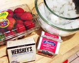 アメリカでイチゴの生クリーム☆作り方1写真