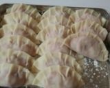 炒めた玉ねぎがアクセント☆シンプル餃子作り方3写真