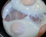簡単４ステップ！水を使わない半熟目玉焼き作り方4写真
