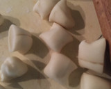 袋の中材料入れる簡単餃子の皮作り作り方5写真
