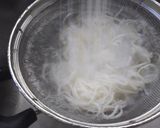 ブロッコリーの茎で簡単、美味しい麺料理作り方2写真