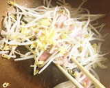 モヤシが主役⁈ごま香るしょうが焼き作り方2写真