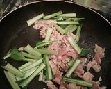 お手軽！豚こまと小松菜の生姜炒め作り方2写真