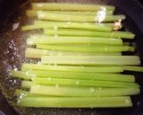 綺麗なグリーンのシャキシャキふき(蕗)作り方7写真