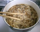 簡単　玉ねぎ　椎茸　卵の　和風スープ作り方5写真