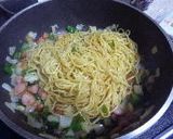 焼きそばでオムそばおにぎらず(´︶`)♡作り方2写真