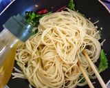 なばなとベーコンのペペロンチーノ作り方6写真