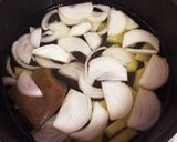 新じゃが、新玉ねぎの塩糀お味噌汁*作り方2写真