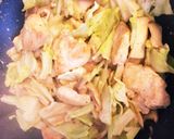 簡単！鶏胸肉とキャベツのオイマヨ炒め♡作り方5写真