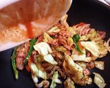 超簡単！味噌で野菜たっぷり本格回鍋肉作り方7写真