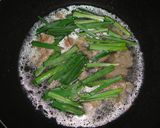 豚ニラ玉のあんかけうどん作り方2写真