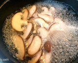 椎茸と水菜のかきたま中華スープ作り方2写真