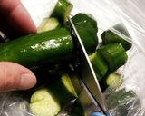 ちょいピリ辛☆味噌入♪きゅうりの浅漬け♬作り方1写真