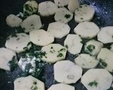 じゃがいもとシーフードのジェノベーゼ風作り方3写真