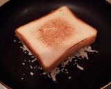 フライパンで!カリカリチーズ納豆トースト作り方5写真