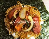 焼きそばで＊簡単美味しいおにぎらず作り方1写真