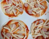 餃子の皮でピザ風☆作り方2写真
