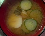 簡単★長芋と胡瓜と茗荷とワカメのお味噌汁作り方4写真