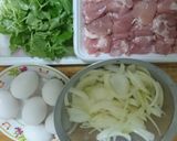 大人数でも大丈夫！平鍋で親子丼作り方1写真