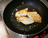 カレイのムニエル　簡単トマトソースがけ作り方5写真