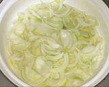 大人数でも大丈夫！平鍋で親子丼作り方2写真