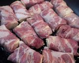 とろける柔らかさ♪豚しゃぶ肉巻き豆腐作り方2写真