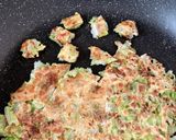 離乳食後期　手づかみ　白菜のお好み焼き作り方5写真