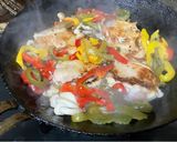 鶏肉とレモンで作るアヒージョ作り方3写真