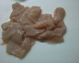 簡単　鶏肉　ごぼう　ワカメの　中華スープ作り方6写真