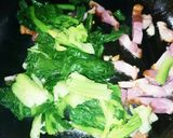 春☆あぶら菜とベーコンのペペロンチーノ。作り方5写真