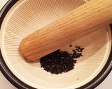 簡単おやつ☆食パンで黒ごまきな粉ラスク風作り方3写真