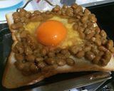 納豆目玉焼きトースト作り方4写真