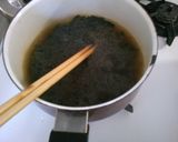ランチに簡単 ワカメ 卵の 春雨スープ作り方2写真