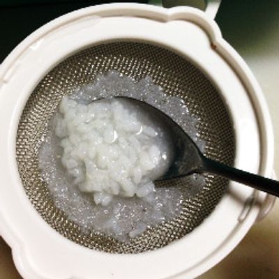 【10倍がゆです★】 離乳食初期】炊飯器で簡単10倍がゆ by tomo55555 【クックパッド