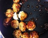 お弁当やおつまみに☆簡単甘辛つくね作り方4写真