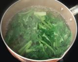 セロリの葉と竹輪のお味噌汁☆美味しいよ!作り方2写真