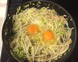 もやしとキャベツのマヨ炒め作り方3写真